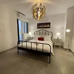 Πανσιόν Casa Leon Malta *