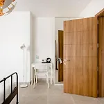 Casa Leon Malta Πανσιόν *
