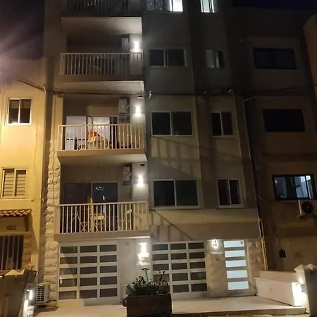 Casa Leon Malta Гостевой дом Сент Джулианс