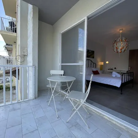 Casa Leon Malta * San Giuliano