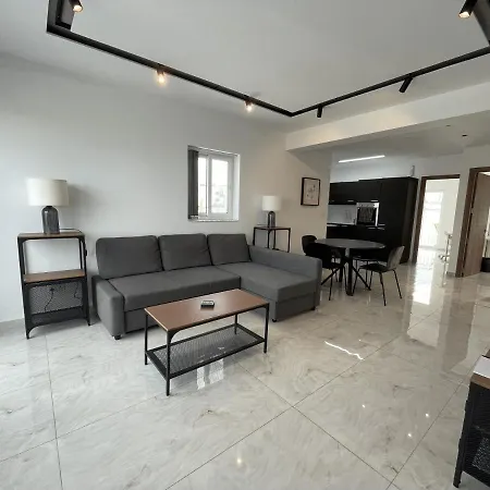 Casa Leon Malta Гостевой дом Сент Джулианс