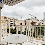Casa Leon Malta * San Julián